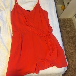 Never worn. Tag still attached.